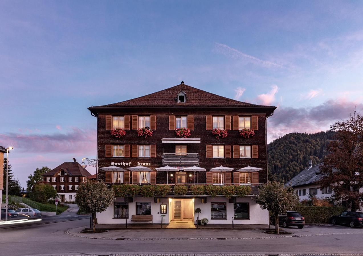 Hotel Gasthof Krone Hittisau Bagian luar foto