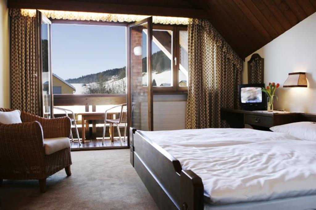 Hotel Gasthof Krone Hittisau Ruang foto