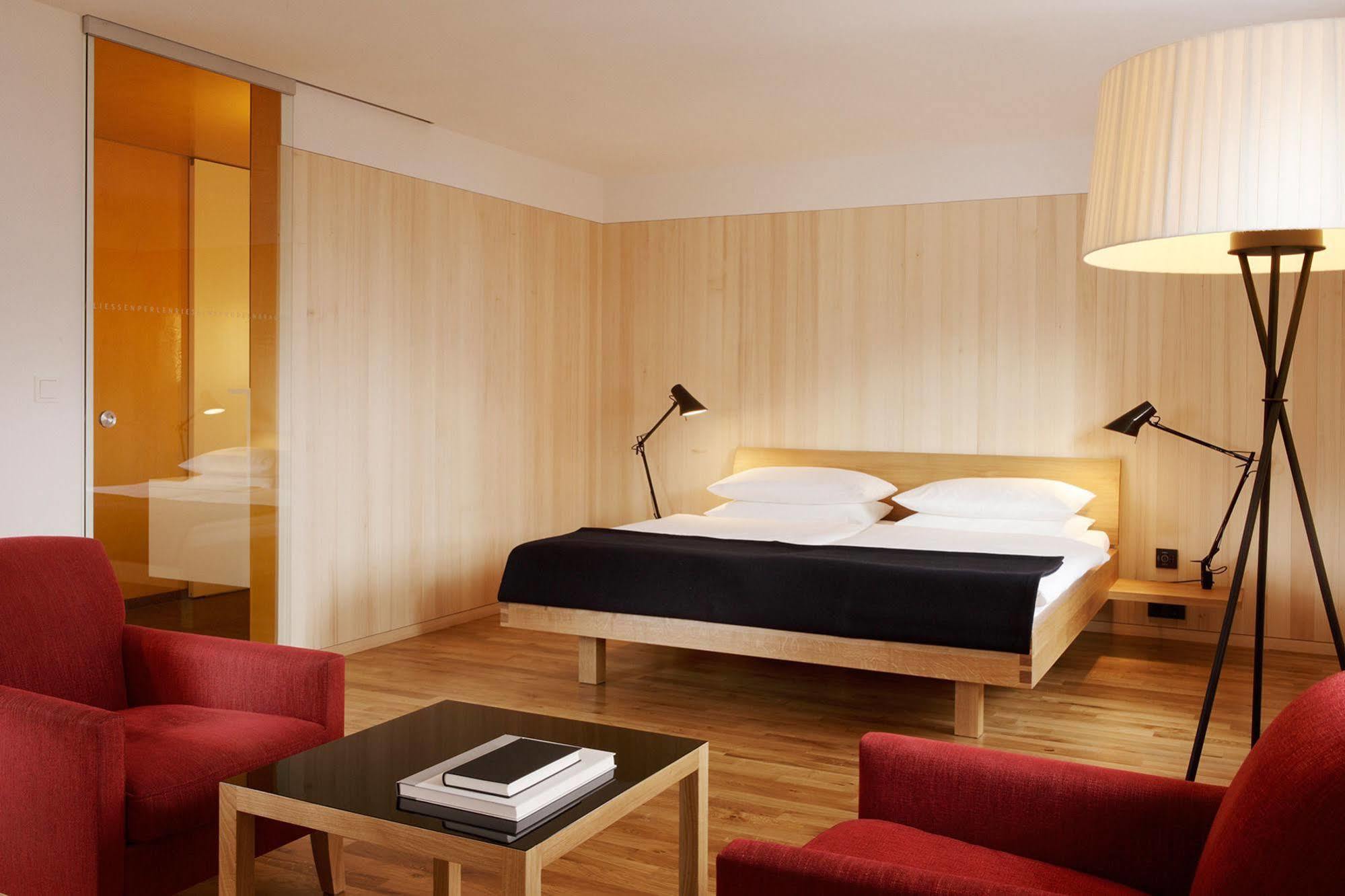 Hotel Gasthof Krone Hittisau Bagian luar foto
